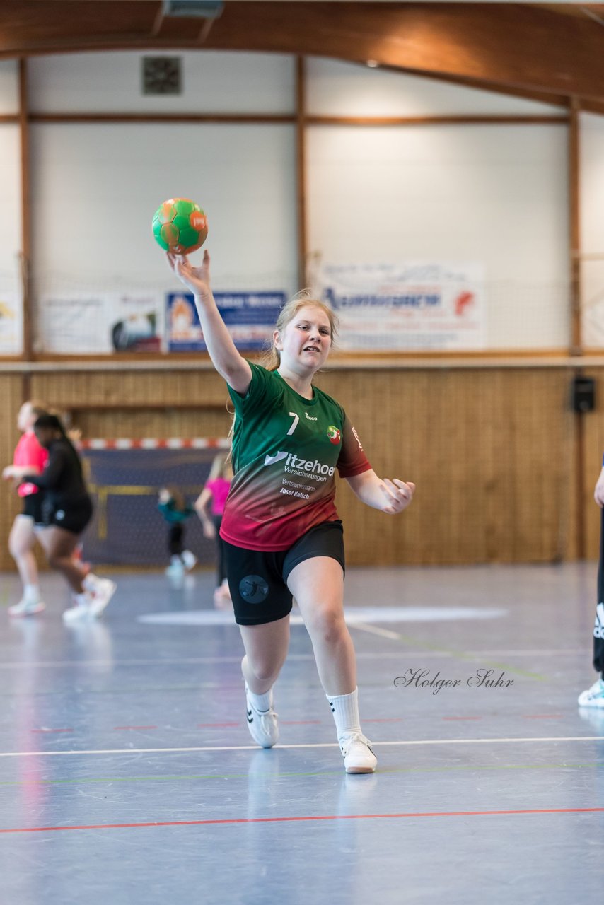 Bild 159 - wDJ HSG Kremperheide/Muensterdorf - TSV SR Schuelp : Ergebnis: 26:5